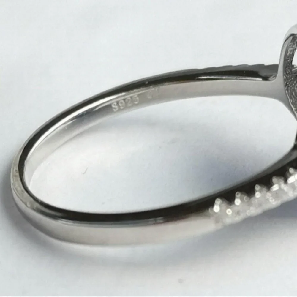 Lab Created Sapphire CZ Halo Ring size 8